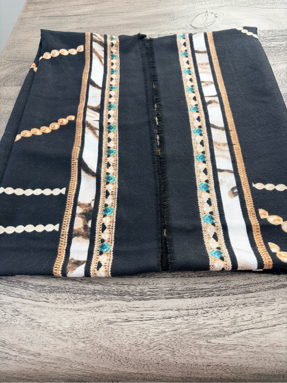 Chico’s Black & Gold Chain Print Wrap Scarf/Shawl NWOT with Storage Pouch